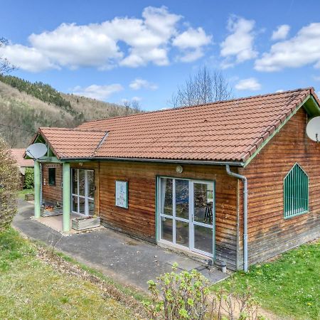 Vacanceole - Les Chalets De La Chazotte Saint-Jacques-dʼAmbur Exterior foto