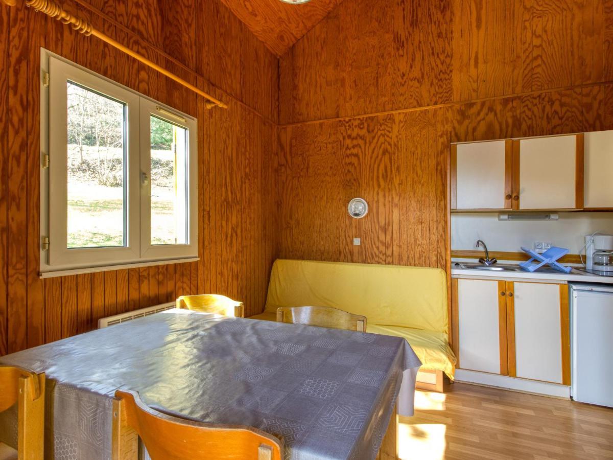 Vacanceole - Les Chalets De La Chazotte Saint-Jacques-dʼAmbur Exterior foto