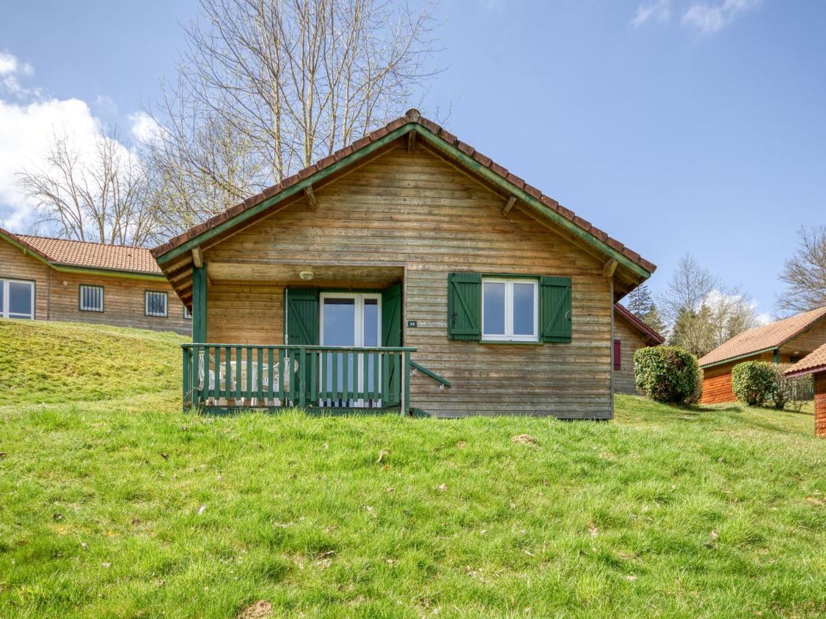 Vacanceole - Les Chalets De La Chazotte Saint-Jacques-dʼAmbur Exterior foto